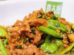 -费大厨辣椒炒肉(万家丽一店)