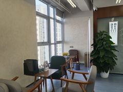 -无奔眼镜·蔡司·依视路授权店(马家堡店)