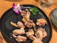 -一朵菌·野生菌探索家火锅(南亚店)