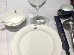 -红鼎豆捞·非遗鲍皇汤火锅(宝丰路店)