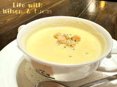 玉米奶油浓汤-松本楼