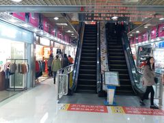 -兴旺欧韩城(上海兴旺国际服饰城店)