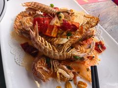 -谊荣海鲜大牌档(石湖店)