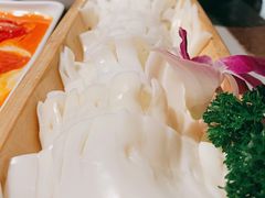 -尚尚仙·酸汤猪手·猪肚鸡火锅(华联万柳购物中心店)