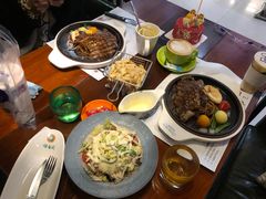 -绿茵阁西餐厅(中央广场店)