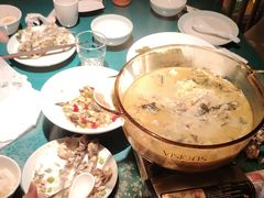 -呷湘厨·鱼汤捞饭·剁椒鱼头·辣椒炒肉(国家会展中心店)