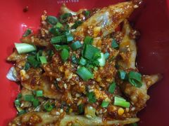-牛华八婆麻辣烫(龙湖U城店)