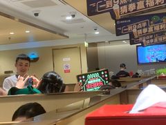 -海底捞火锅(金地广场生日主题店)