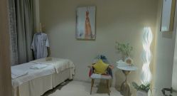 -百秀名媛纹绣美学护肤中心