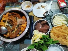 -柳州人田螺鸭脚煲(农院路1店)