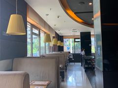 靠窗位-必胜客(机场路店)