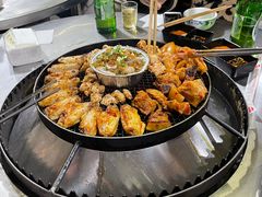 -彝人部落火盆烧烤(原内环足球场店)