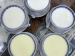 -周大娘牛乳(旧寨古村总店)