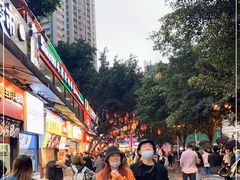 -八一好吃街·高品美食广场