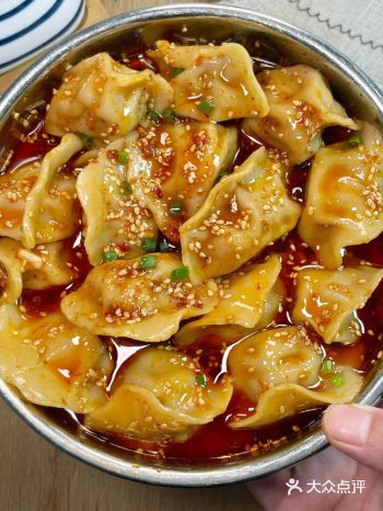 超好吃的酸汤水饺！怕你一盆不够吃！！