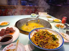 -鱼窝棚柴火铁锅炖(富山屯店)