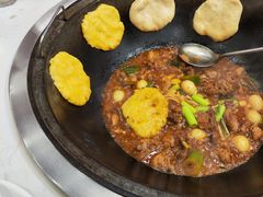 -鲁员外地锅鸡地锅鱼(古墩路店)