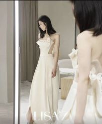 -Renee芮亦婚纱(原丽莎)