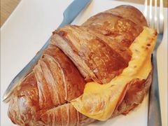 火腿芝士可颂-星巴克(秦皇岛乐都汇店)