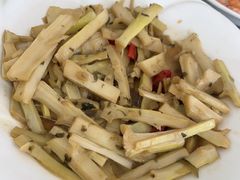 -天乐农家鱼头王(天目湖店)