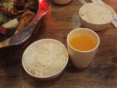 -愉肴麻辣香锅(中山路店)