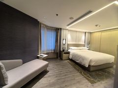-深圳彭年万丽酒店