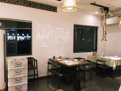 大堂-茅炒屋龙虾·烧烤·湘菜(新河路店)