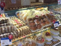 -巴黎贝甜(大宁国际商业广场店)