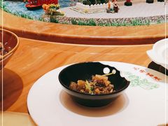 -白金汉爵大酒店-24小时餐厅