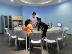 -点点梦想城(鑫苑都汇店)