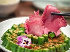 黑椒牛肉拼秋葵-将相和·海鲜蒸饺大连菜