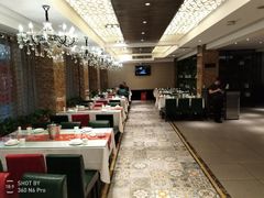 大堂-吴记酱骨炖菜馆(康安路店)