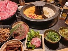 -晓宇重庆火锅(西安荟聚店)