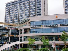 -浦江城市生活广场(江月路店)