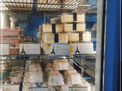 面包甜点陈列柜-mira甜品屋(财大店)