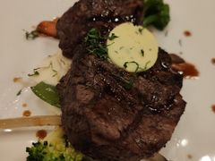 -WOLFGANG PUCK KITCHEN & BAR(迪士尼小镇店)