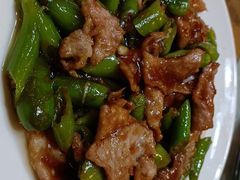 杭椒炒肉-石饮红星包子(中山路店)