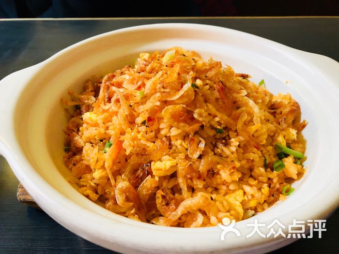 樱花虾炒饭