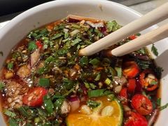 -尚尚仙·酸汤猪手·猪肚鸡火锅(华联万柳购物中心店)