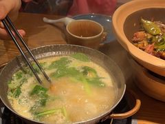 -吃饭皇帝大(长宁龙之梦店)