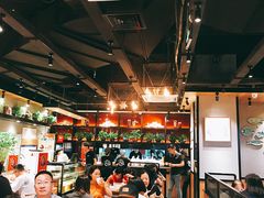 大堂-渝是乎川渝小炒(新世界百货望京店)