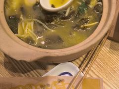 -魔都三兄弟酸辣粉·蘸卤炸串(虹桥万科店)