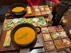 -银米·云南传统过桥米线(双廊黑金冠店)