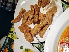 -小红鲸·海鲜餐厅(轸大路店)