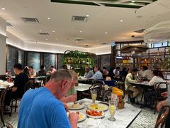 -关夫人餐厅(阳光广场店)