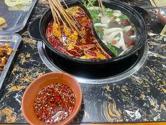 -灌县老妈砂锅串串香(万科红生活广场店)