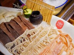 -九鼎轩脆毛肚火锅(三钢里店)
