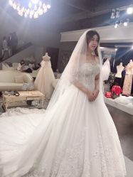 点击看大图 -艾米丽婚纱礼服