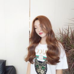 -V HAIR SALON造型