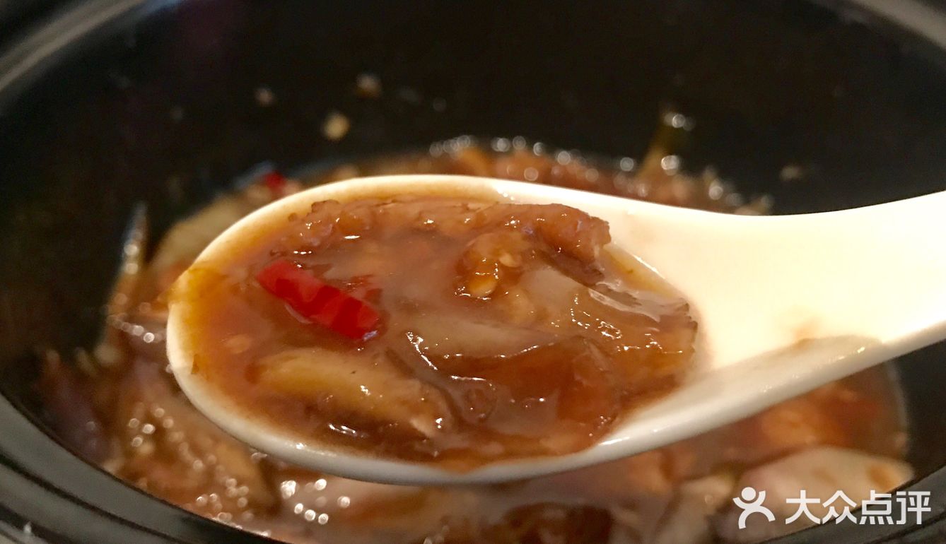 川味鱼香茄子煲，让你夏天干完两碗米饭